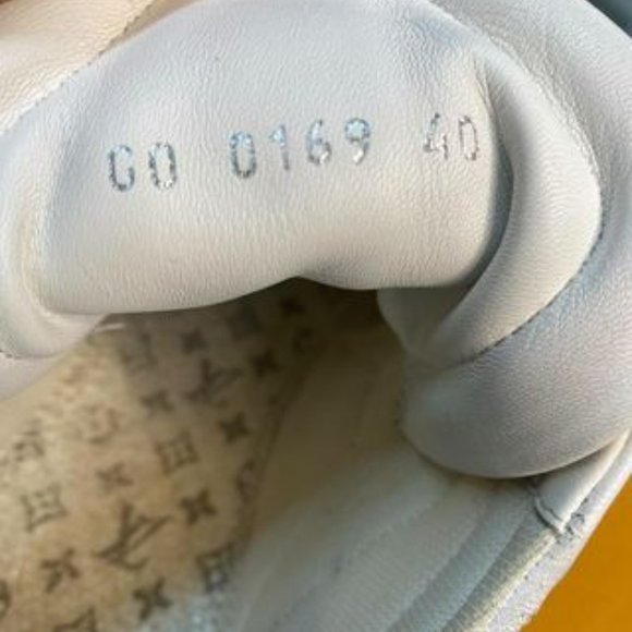 Louis Vuitton Archlight Sneakers - Picture 10 of 10